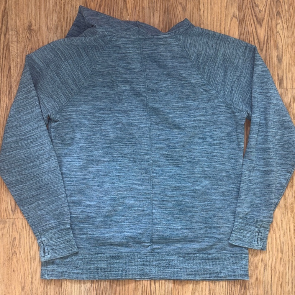 L.L. Bean Slate Blue Pullover cowl neck sweatshirt. Womens XL - Picture 6 of 6
